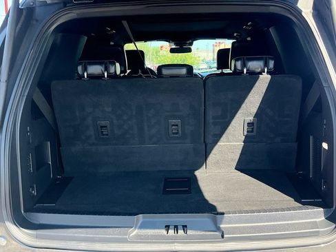 Used 2021 Ford Expedition XLT RWD image 28