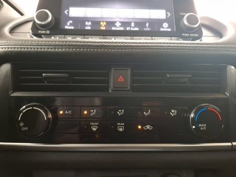 Used 2026 Nissan Rogue S FWD image 26