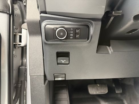 Used 2024 Ford Bronco Big Bend image 25