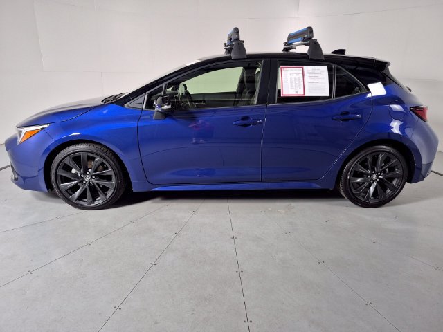 Certified 2025 Toyota Corolla XSE FWD image 2