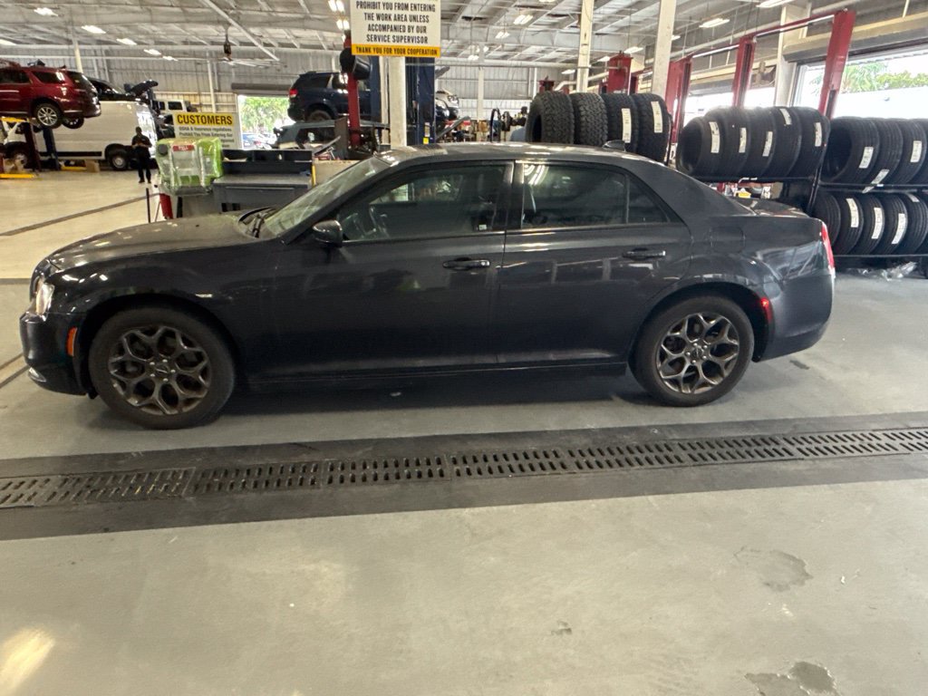 Used 2015 Chrysler 300 S AWD/4WD image 2