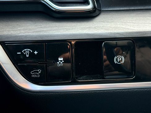 Used 2024 Kia Sportage X-Line w/ X-Line Premium Package image 31