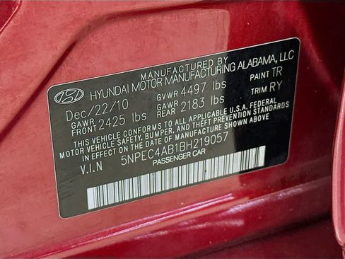 Used 2011 Hyundai Sonata SE w/ Navigation & Sunroof Pkg 4 FWD image 21
