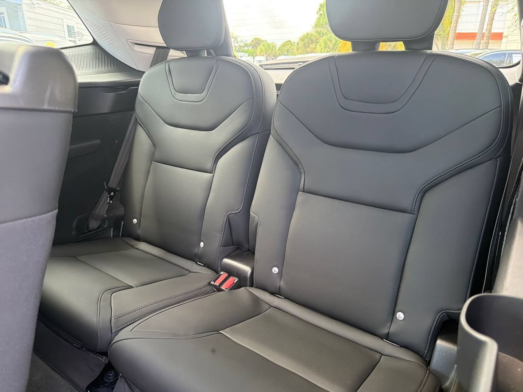 Used 2025 Volvo EX90 Ultra AWD/4WD image 14
