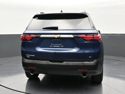 Used 2023 Chevrolet Traverse LT FWD image 4