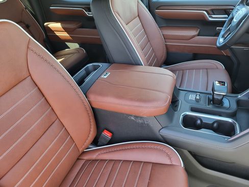 New 2026 GMC Sierra 1500 Denali Ultimate AWD/4WD image 13