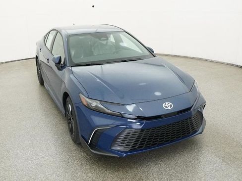 New 2026 Toyota Camry SE image 32