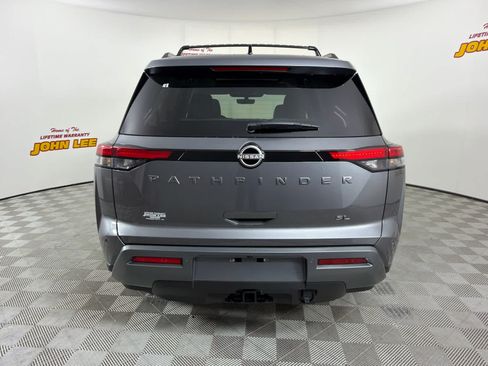 New 2026 Nissan Pathfinder SL w/ SL Premium Package FWD image 4