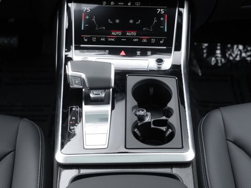 New 2026 Audi Q7 Premium Plus image 17