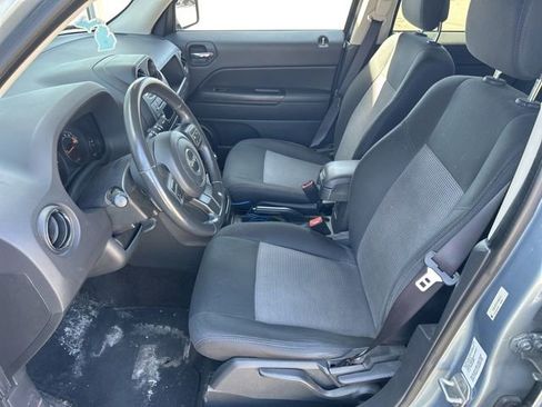 Used 2014 Jeep Patriot Latitude image 5