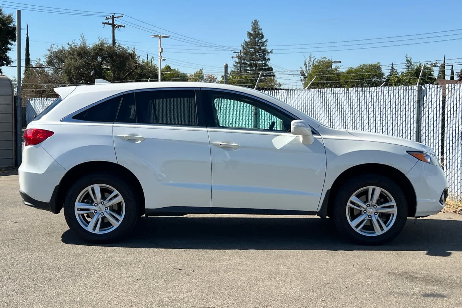 Used 2014 Acura RDX w/ Technology Package AWD/4WD image 6