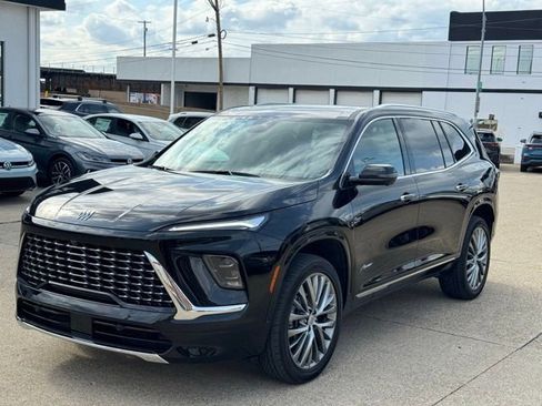Certified 2025 Buick Enclave Avenir w/ Super Cruise Package AWD/4WD image 1