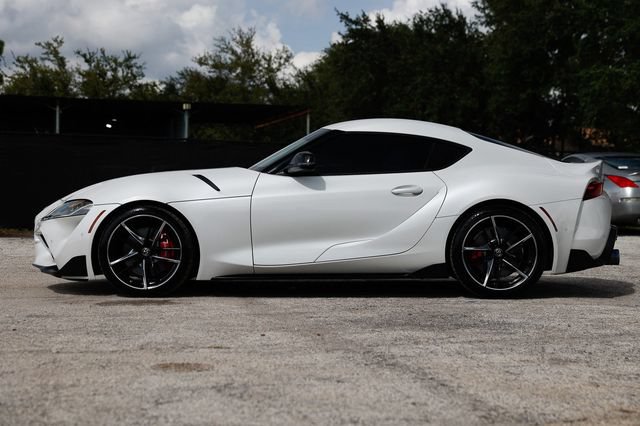 Used 2021 Toyota Supra Premium w/ Driver Assist Package RWD image 4