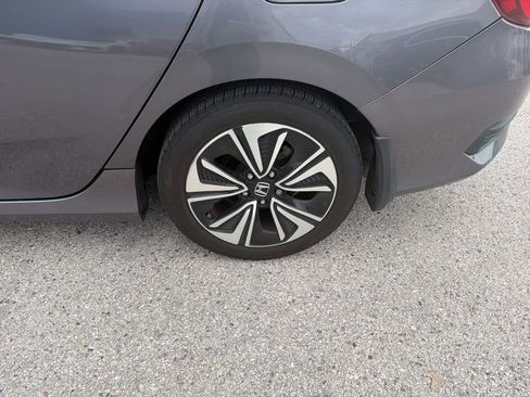 Used 2016 Honda Civic EX-L image 9