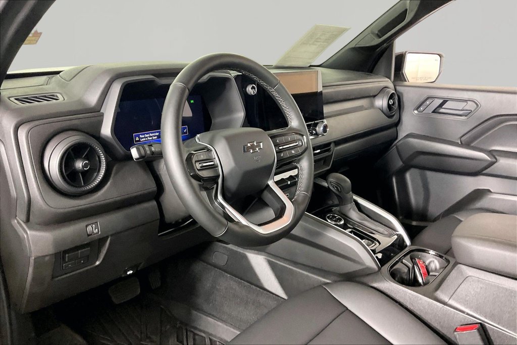 Used 2026 Chevrolet Colorado Trail Boss AWD/4WD image 16