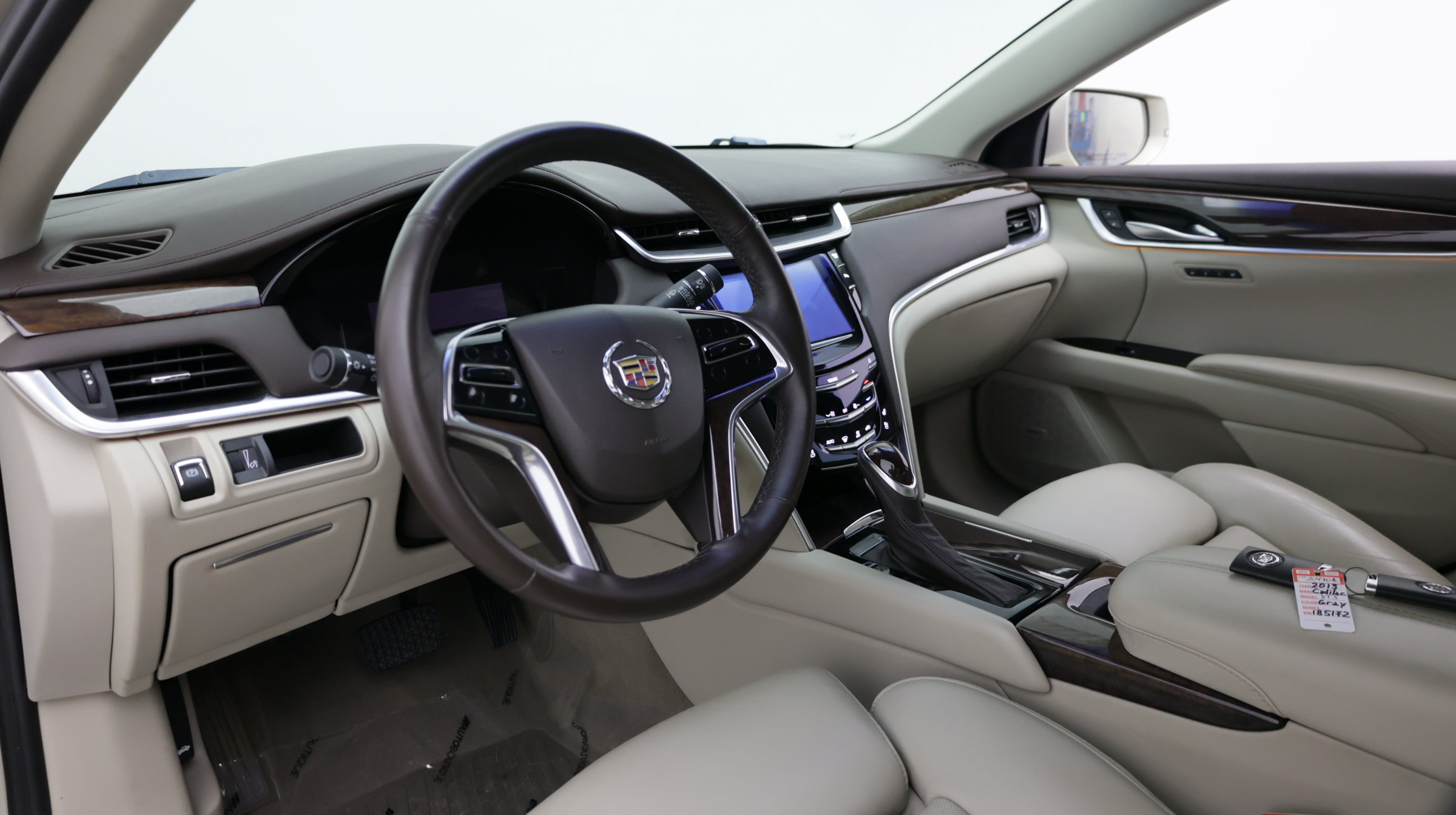 Used 2014 Cadillac XTS Luxury w/ Driver Awareness Package AWD/4WD image 12