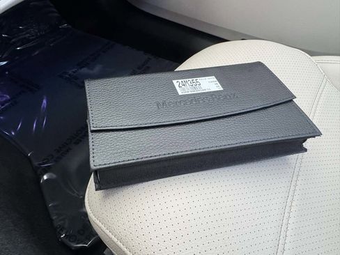 Used 2024 Mercedes-Benz C 300 Sedan image 30