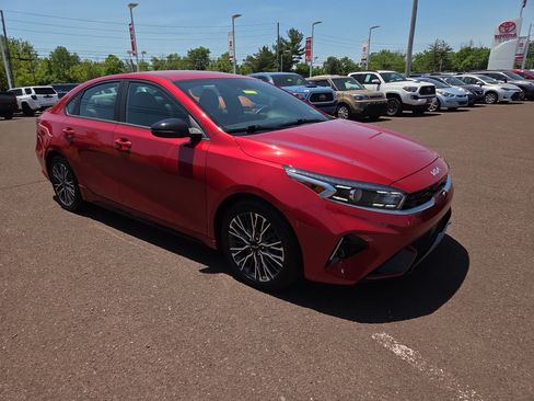 Used 2024 Kia Forte GT-Line FWD image 1