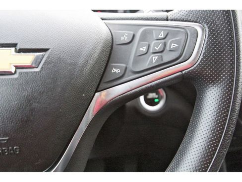 Used 2020 Chevrolet Equinox LT image 19