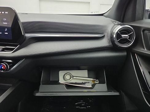 Used 2026 Chevrolet Equinox LT w/ Convenience Package II AWD/4WD image 45