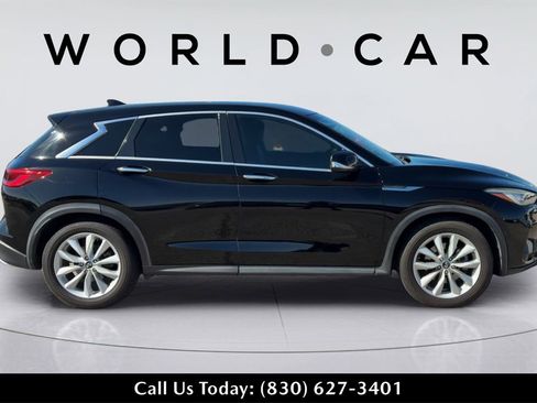 Used 2019 INFINITI QX50 Pure image 1