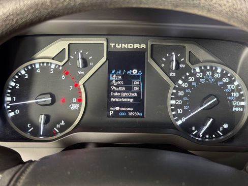 Used 2024 Toyota Tundra SR w/ SR Tow Package AWD/4WD image 26