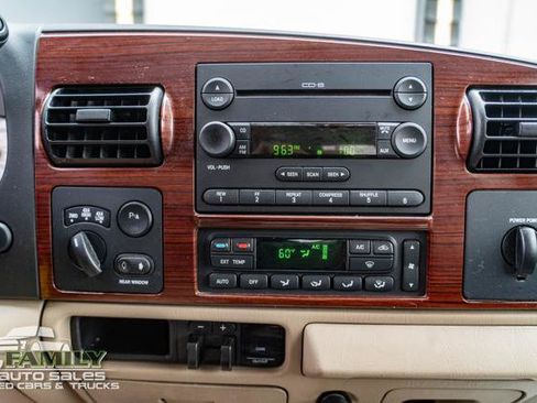 Used 2006 Ford F350 Lariat AWD/4WD image 19
