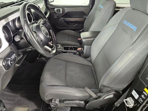 Used 2021 Jeep Wrangler Islander image 19