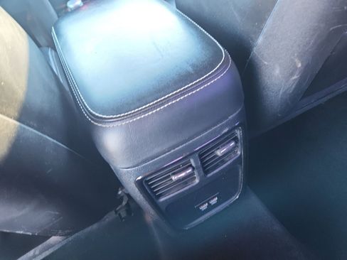 Used 2017 Chrysler 300 S image 33