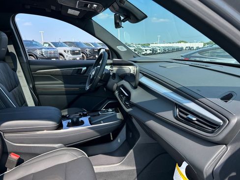 New 2026 Buick Enclave Avenir image 40