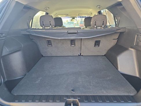Used 2019 Chevrolet Equinox LT image 9