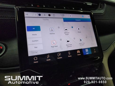 New 2025 Jeep Grand Cherokee Limited w/ Black Appearance Package image 60