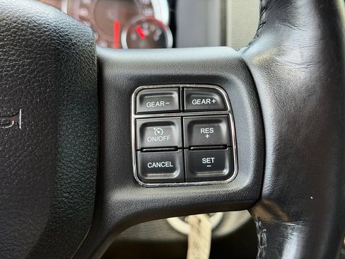 Used 2019 RAM 1500 Warlock AWD/4WD image 17
