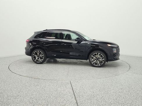 New 2026 Audi Q3 quattro 2.0T image 4