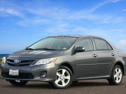 Used 2011 Toyota Corolla LE w/ Premium Pkg