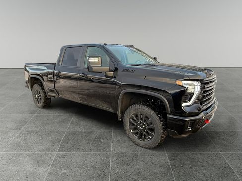 New 2026 Chevrolet Silverado 2500 LT w/ Trail Boss Package image 7