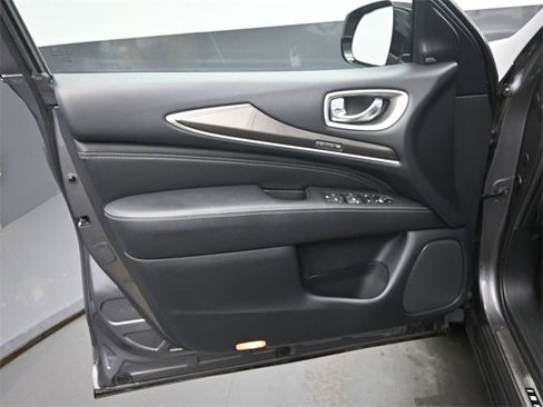 Used 2020 INFINITI QX60 Luxe w/ Essential Package image 12