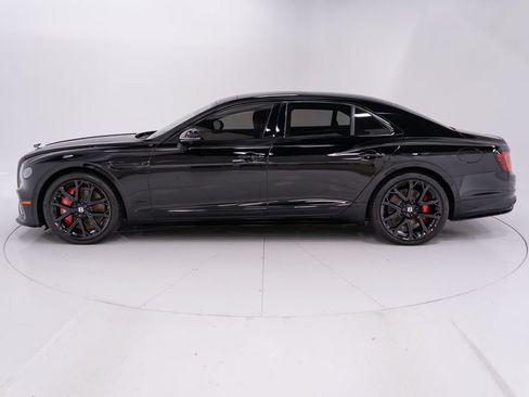 Used 2025 Bentley Flying Spur Plug-In Hybrid AWD/4WD image 2