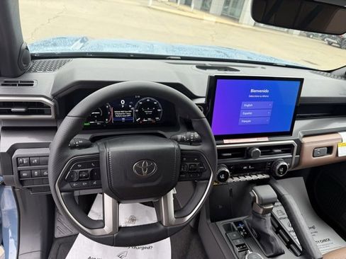 New 2025 Toyota 4Runner Limited image 16