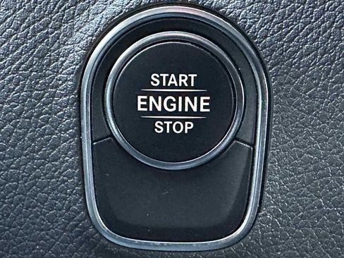 Used 2021 Freightliner Sprinter 2500 image 36