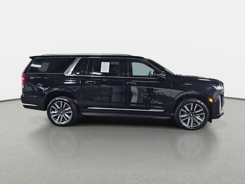 Used 2021 Cadillac Escalade ESV Premium Luxury image 4
