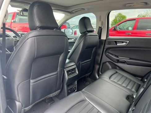 Certified 2024 Ford Edge SEL w/ Convenience Package AWD/4WD image 32