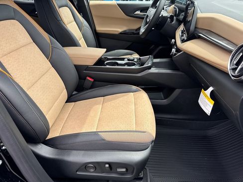 New 2026 Chevrolet Equinox ACTIV w/ Convenience Package III FWD image 14