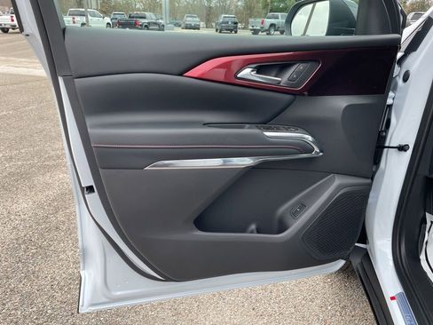 New 2026 Chevrolet Traverse Z71 w/ Driver Confidence Package image 13