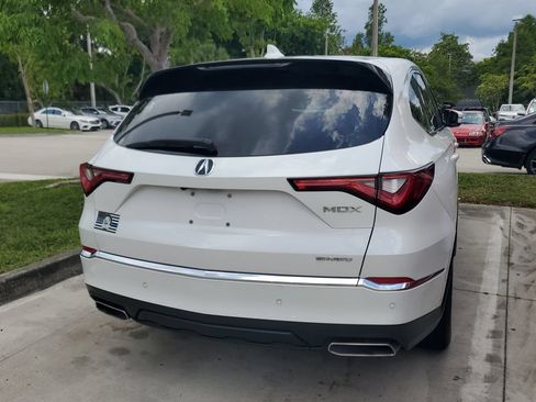 Used 2024 Acura MDX w/ Technology Package AWD/4WD image 8