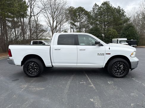 Used 2017 RAM 1500 Big Horn image 4