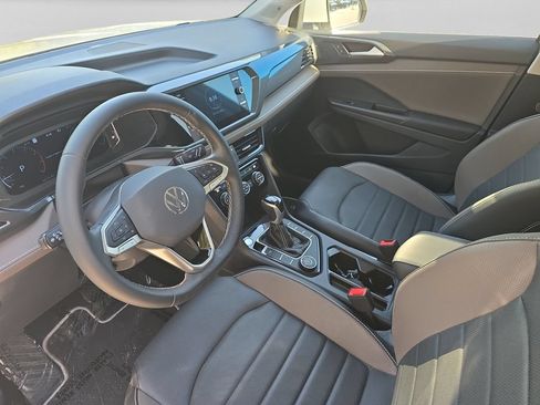 Used 2023 Volkswagen Taos SEL AWD/4WD image 14