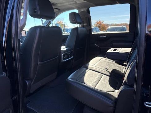 Used 2020 GMC Sierra 2500 Denali w/ Denali Ultimate Package image 9