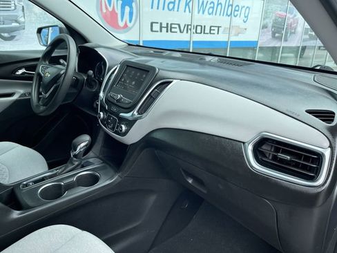 Certified 2023 Chevrolet Equinox LS w/ LS Convenience Package image 28