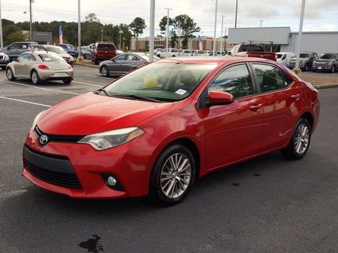 Used 2014 Toyota Corolla LE image 7